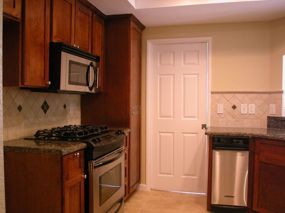 Gallery photos for Kitchen Renovation and Redesign: Image #4